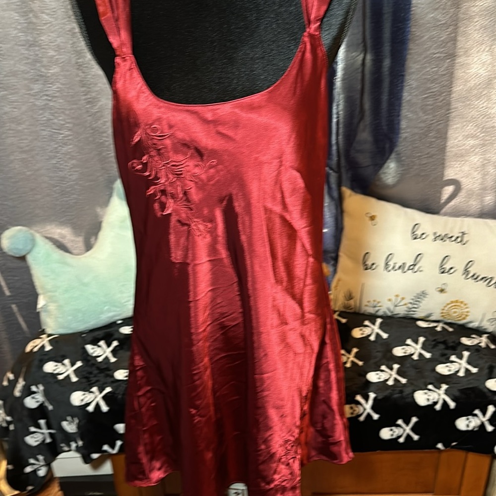 Nightgown or slipdress